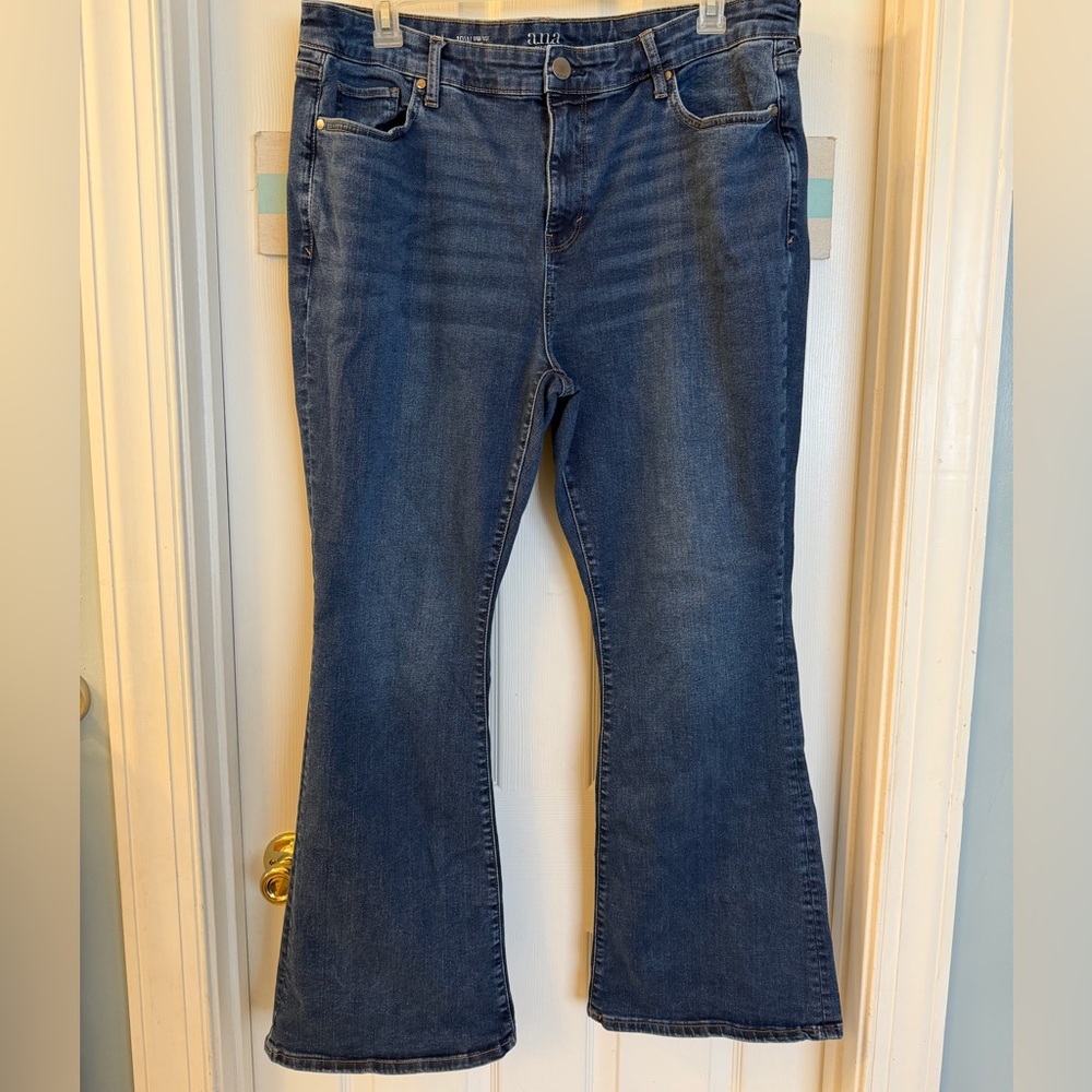 A.n.a. High Rise Flare Cotton Stretch Blue Jeans Sz 18W